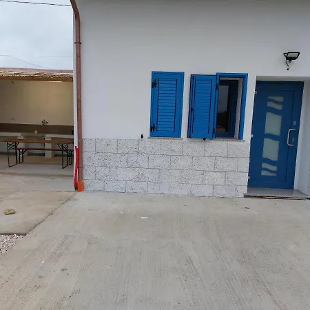 Casa Lucia , Ricarica Auto Elettrica Siniscola