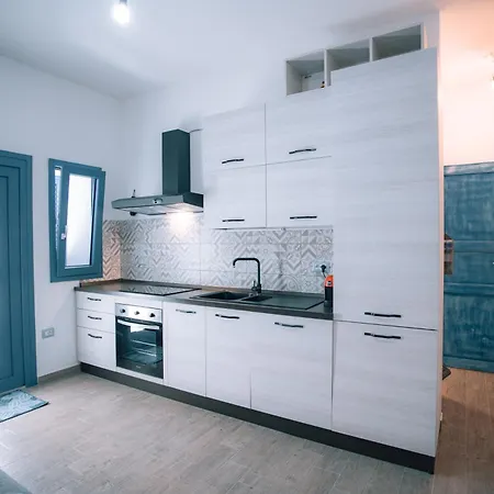Casa Lucia , Ricarica Auto Elettrica *