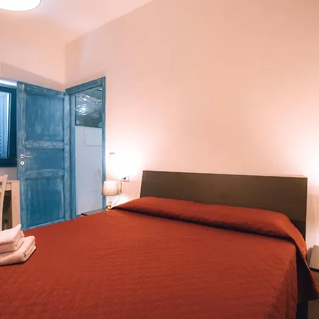 Casa Lucia , Ricarica Auto Elettrica *